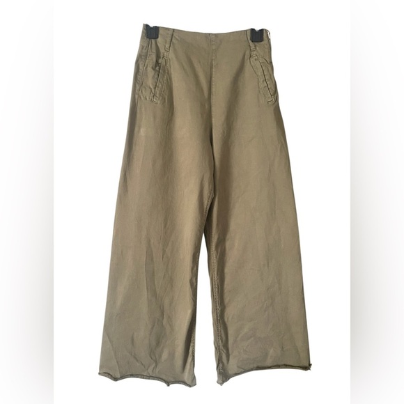 Zara Olive Green Cropped Flare Denim Jeans Raw Hem Size 02 High Waisted - Picture 1 of 8